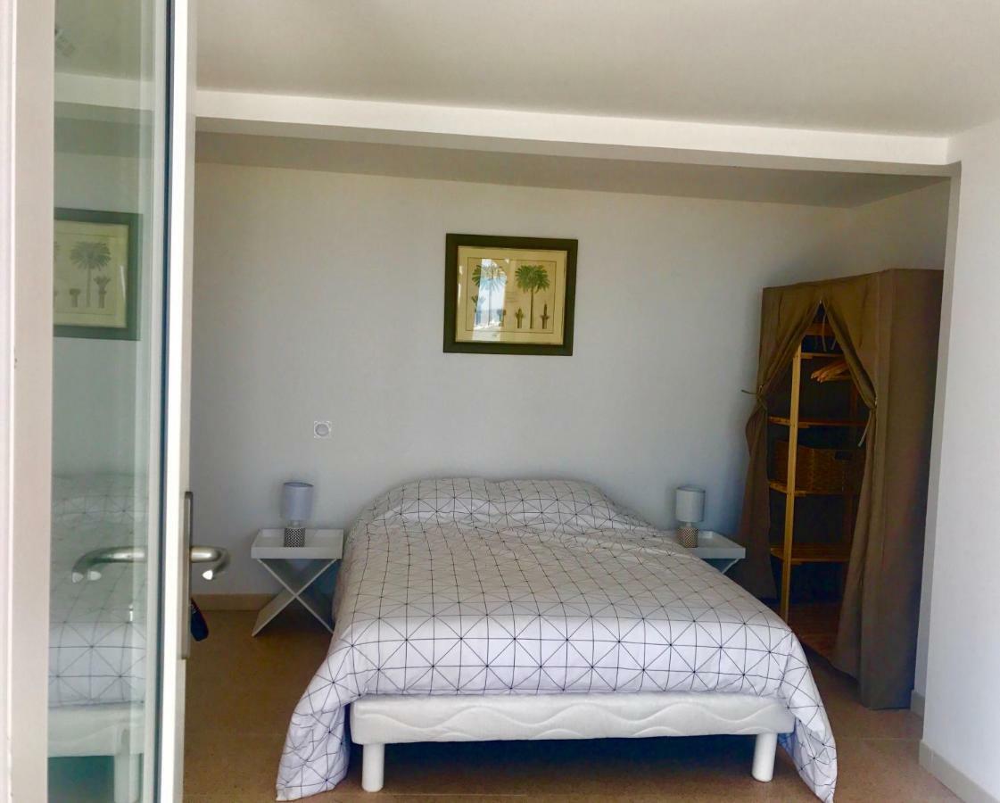 רוקברון-סור-ארז'נס Villa Sunbeach מראה חיצוני תמונה